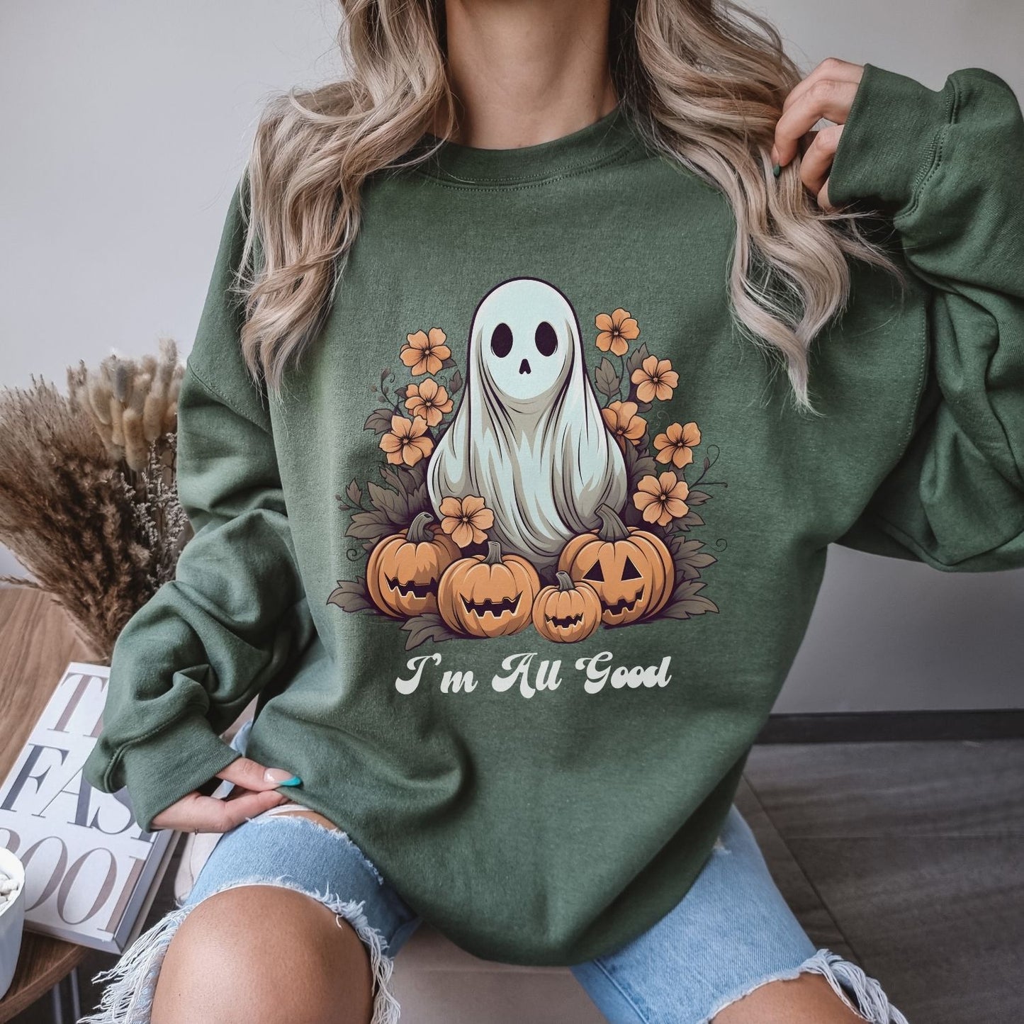 Retro Floral Ghost Sweatshirt, Retro Halloween Ghost Sweatshirt Groovy Ghost Shirt Floral Halloween Shirt Cute Ghost Spooky Season Shirt