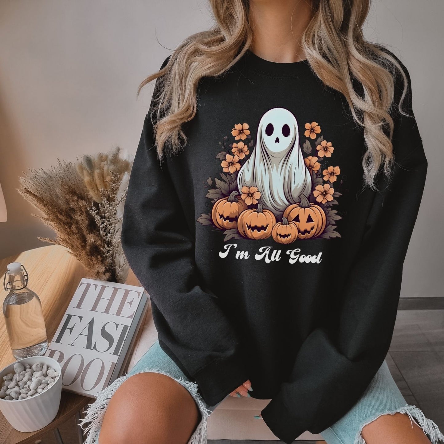 Retro Floral Ghost Sweatshirt, Retro Halloween Ghost Sweatshirt Groovy Ghost Shirt Floral Halloween Shirt Cute Ghost Spooky Season Shirt