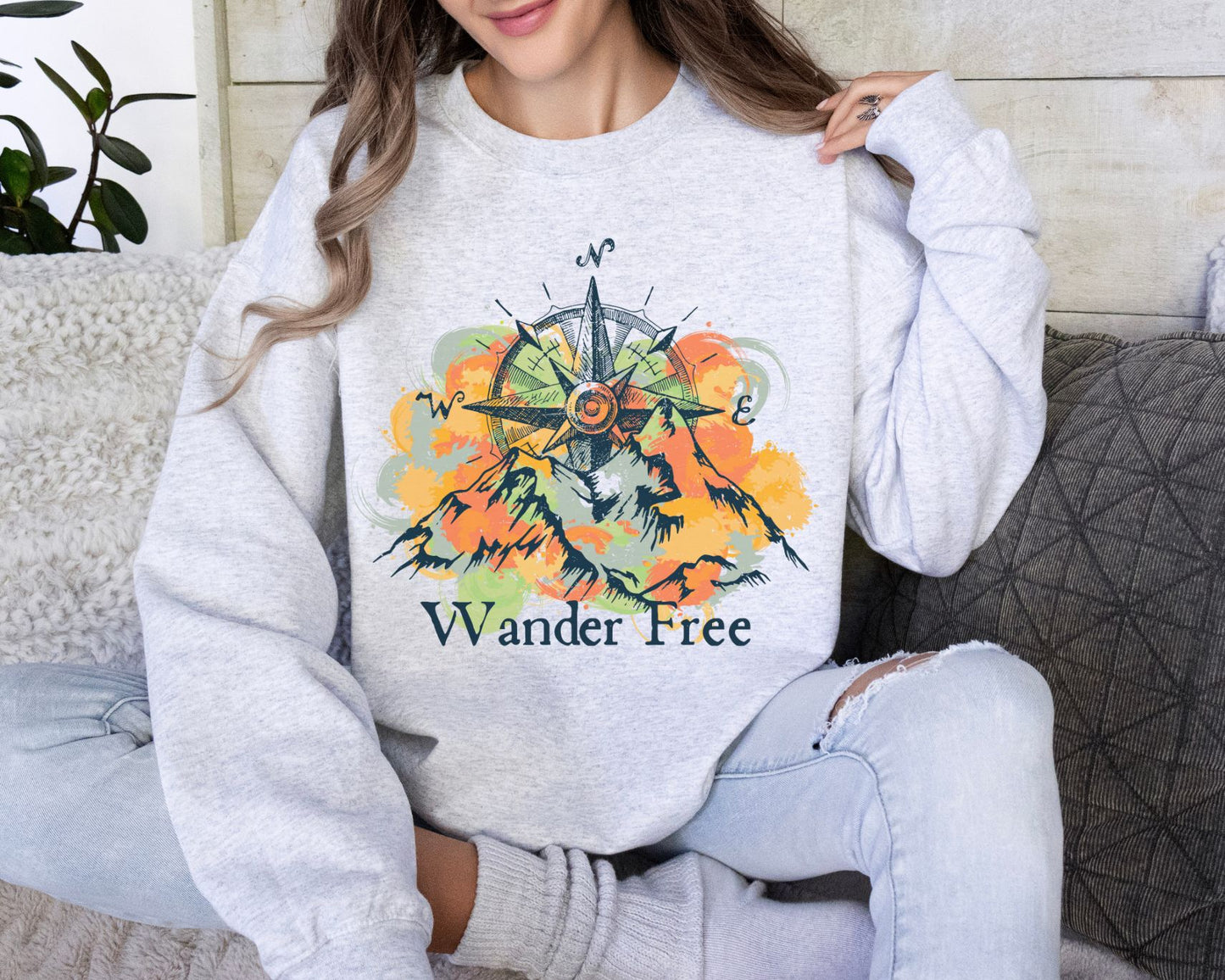 Mountain Sweatshirt Nature Lover Gift, Warm Cozy Sweatshirt Outdoorsman Gift Hiking Sweatshirt Minimalist Sweatshirt Outdoor Sweatshirt