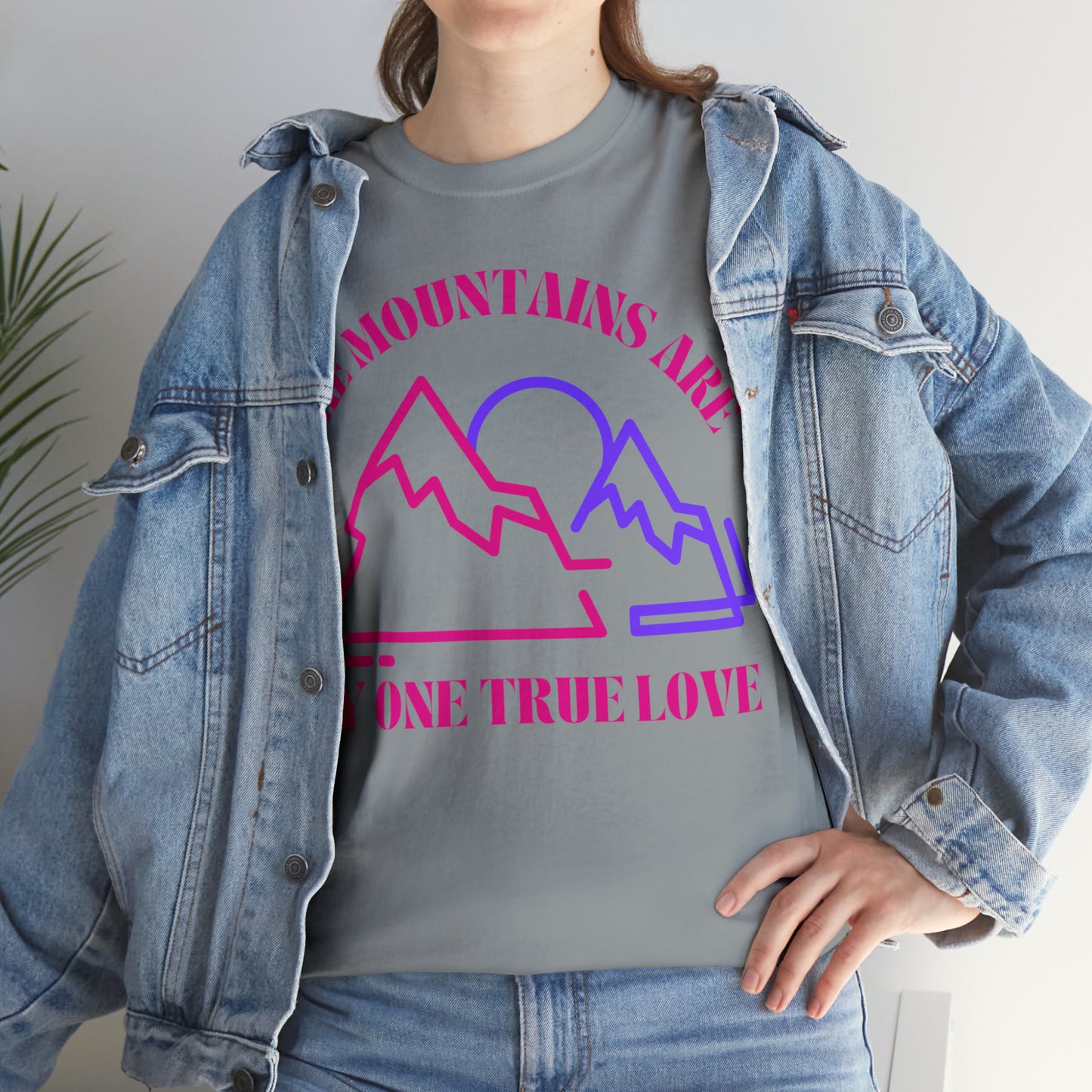 Women's Mountain and Hiking Enthusiest Tee